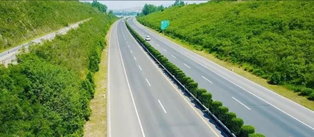 河南省道路貨運綠色低碳轉(zhuǎn)型發(fā)展之路 聚焦集裝箱運輸
