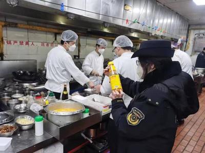 守護舌尖安全，助力行業復蘇——石景山市場監管部門全面強化餐飲領域監督管理